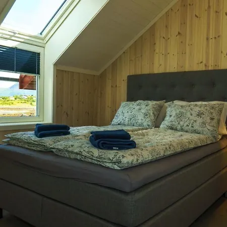 Lilleeideholmen Sjohusutleie *