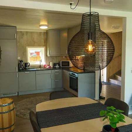 Lilleeideholmen Sjohusutleie Hag