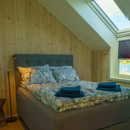 Lilleeideholmen Sjøhusutleie Hag